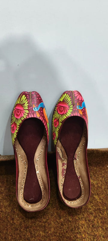Truck Art Chappal – Walk with Desi Swag