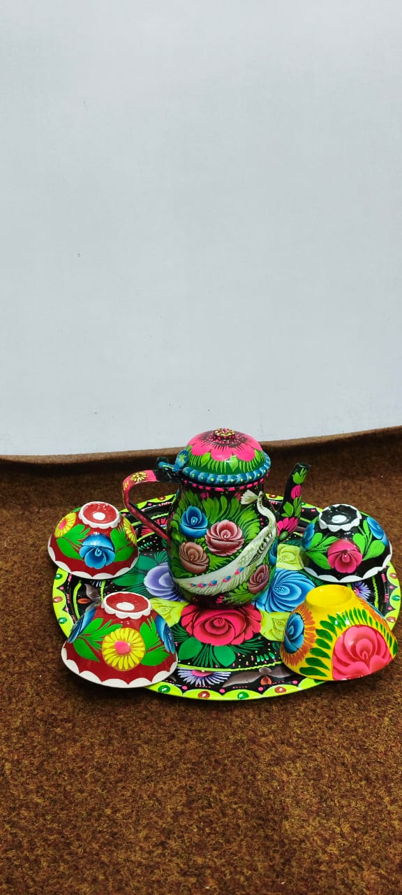 ✨ Large Cattle 4 Cups & Tray Set – Vibrant Hand-Painted Truck Art Design | Traditional & Colorful Serving Set