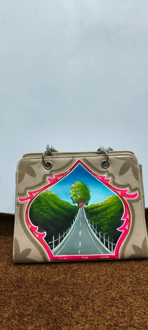 Desi Diva Purse – Truck Art Edition