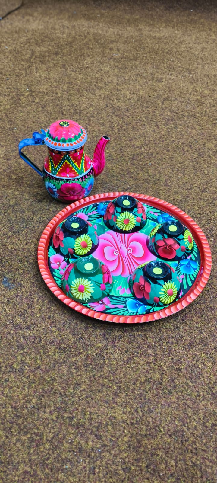 ✨ Small Cattle 4 Cups & Tray Set – Vibrant Hand-Painted Truck Art Design | Traditional & Colorful Serving Set